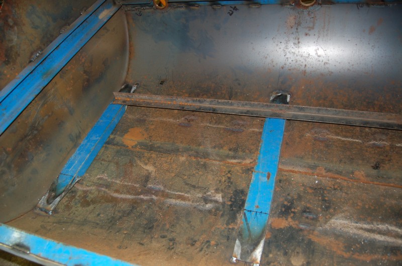 15 Slide Rail Left.JPG