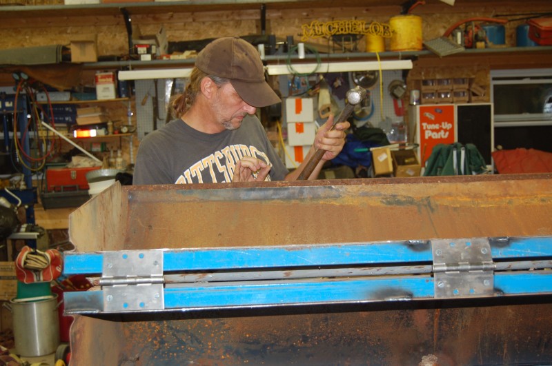 25 Keith - Working Lid Seal 1.JPG