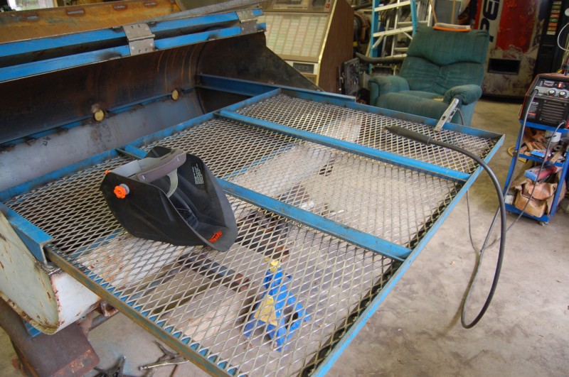 49 Bottom Rack 2.JPG
